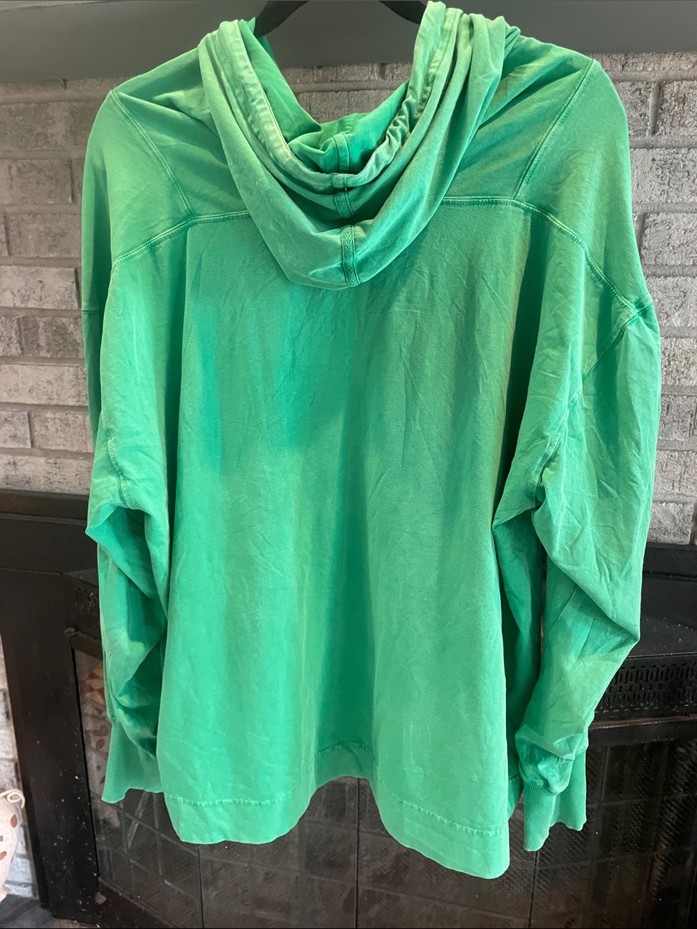 FP Movement Hot Shot Hooded Layer - Picture 8 of 9